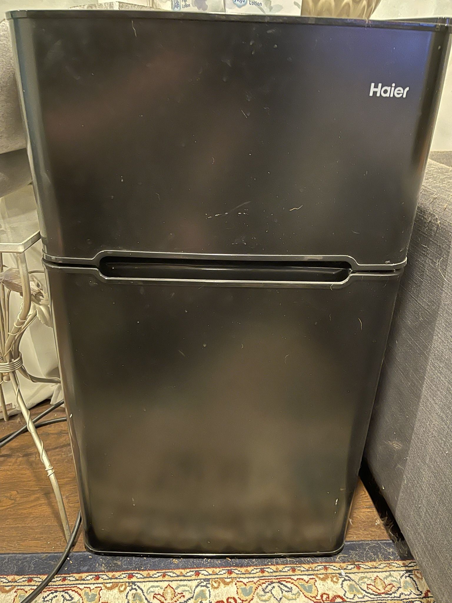 Haier Mini Fridge