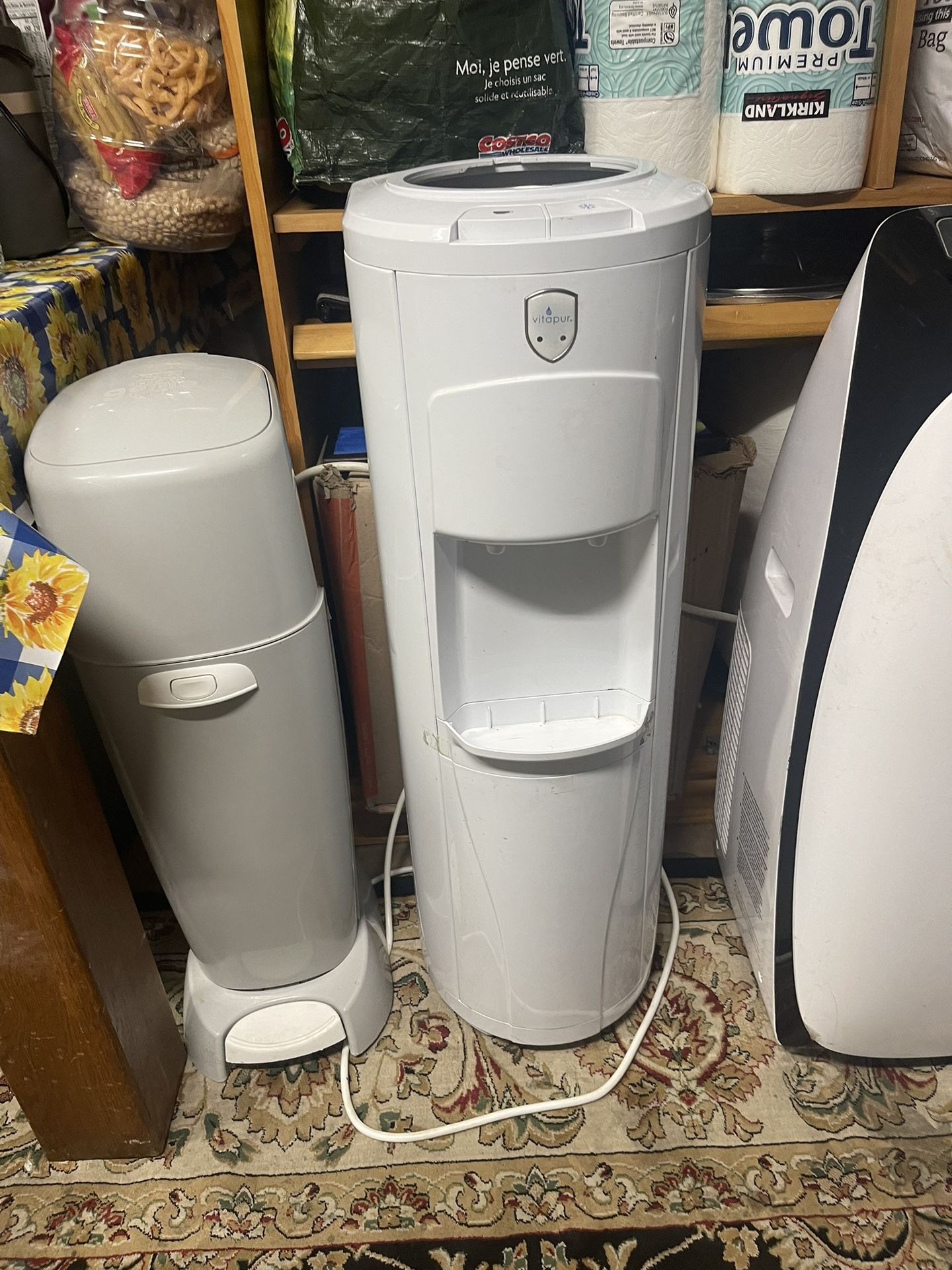 Vitapur White Top-loading Cold and Cool Water Cooler