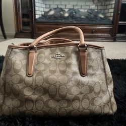 Coach Women's Shoulder Bag