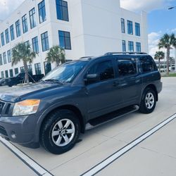 2012 Nissan Armada 
