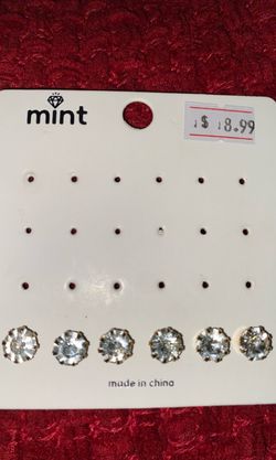 Earrings 👉$1 (New)👈