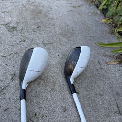 2 TaylorMade hybrids