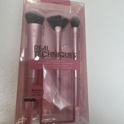Real Techniques New (Cheek Set)