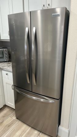 Frigidaire Refrigerator