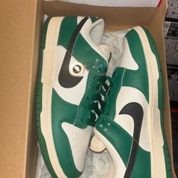 Nike Dunk Low SE Lottery Pack Malachite Green