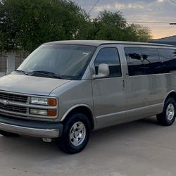 2001 Chevrolet Express