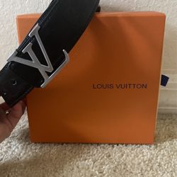 LV Men’s Initiales Belt