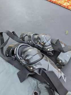 EVS WEB Knee Protectors