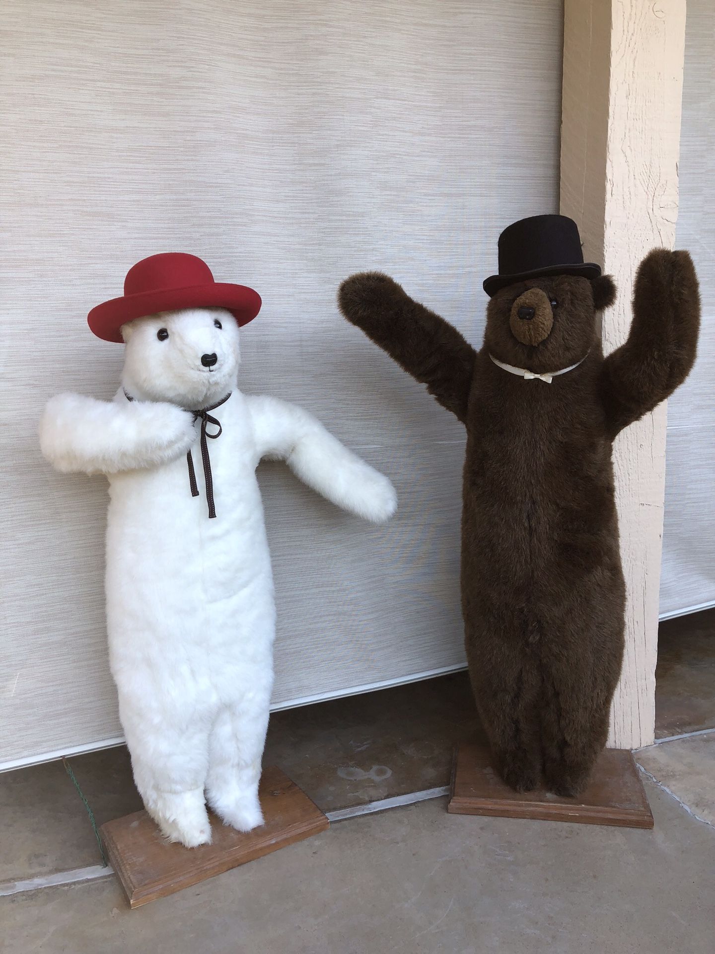 Pair of Ditz Designs “The Hen House” 48” Standing Polar Bear and Brown Bear