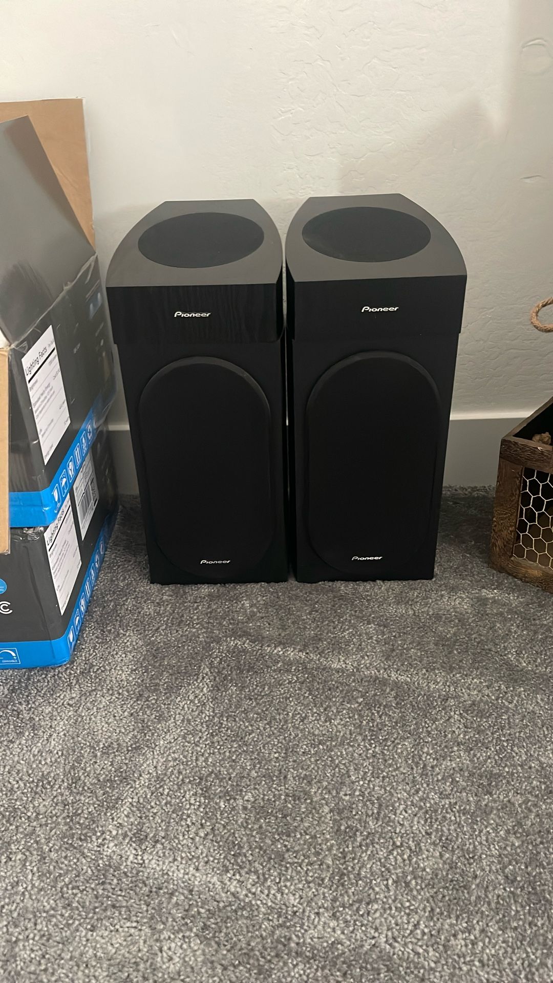 Pioneer, Elite Speakers And Receiver