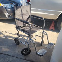 MEDLINE TRANSPORT WHEELCHAIR 18" WIDTH