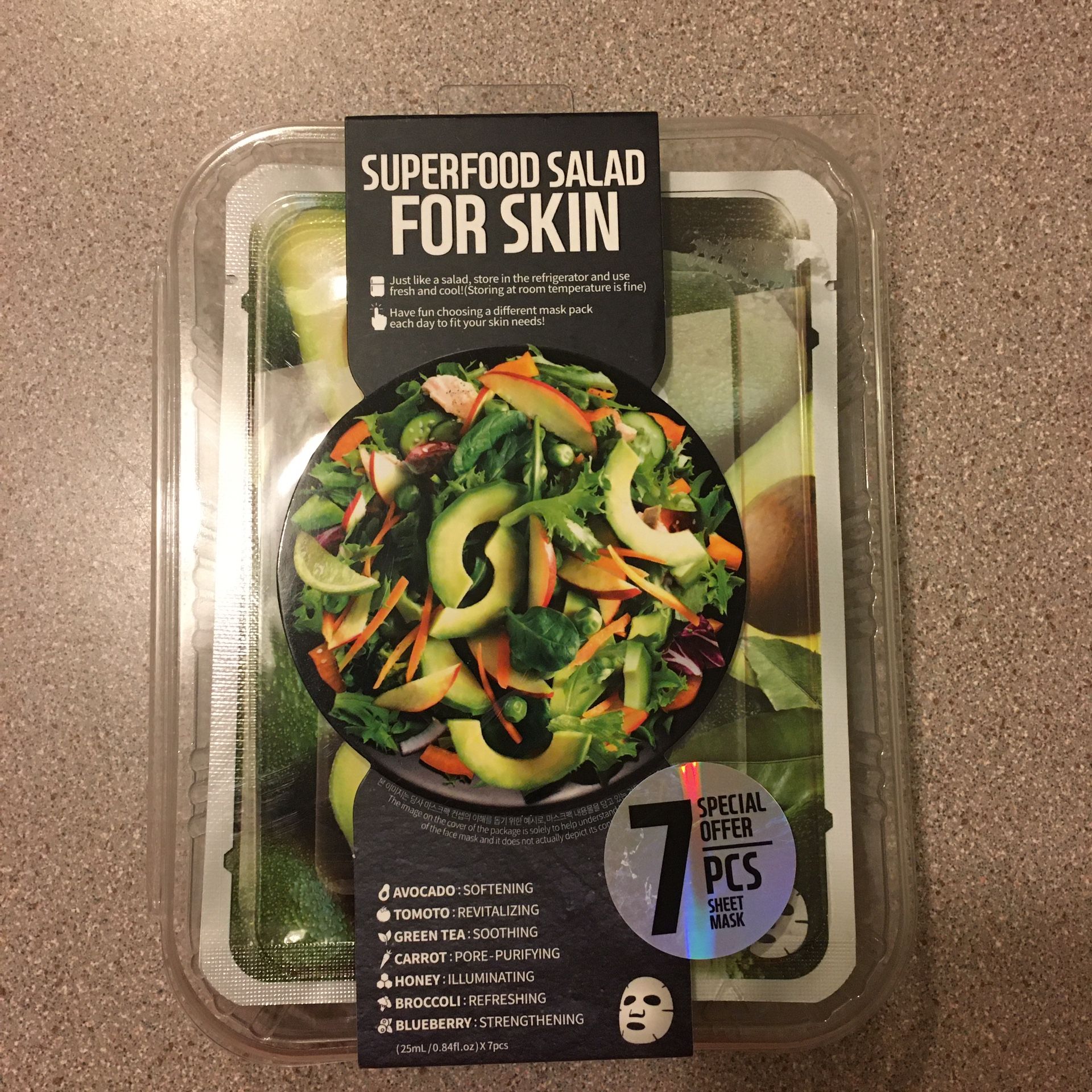 NWT Superfood Mask 7 Sheets