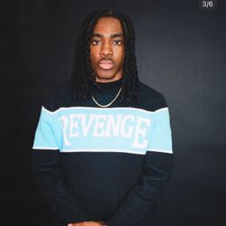 Revenge knitted sweater 