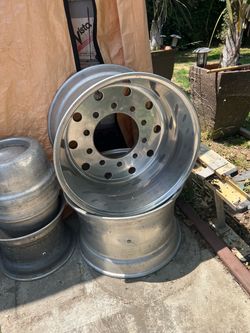 10 Lug  Super Single Wheels