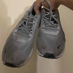 Puma Shoes Size 11 Mens