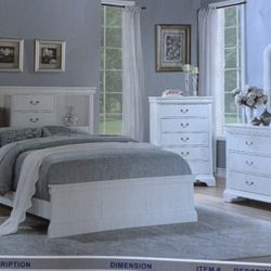 4- Pc Bedroom set Dresser,Mirror  Nightstand (1) Queen size bed frame  Not including Mattress and Box Sp