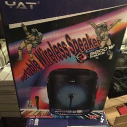 Bluetooth rechargeable speaker, 8 inch, with microphone and remote control