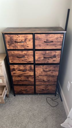 10-Drawer Dresser with Wood Top