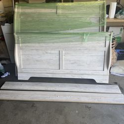 Queen Bed Frame 