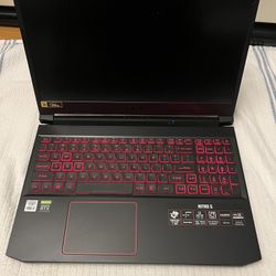 Acer Nitro 5 (DOES NOT BOOT)