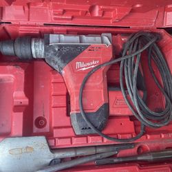 Milwaukee Rotary Hammer
