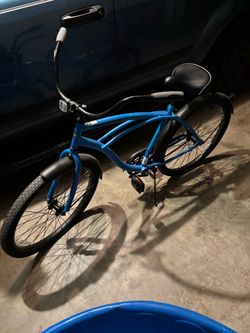 Blue Cranbrook Street Bike