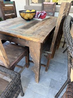RUSTIC DINING TABLE & 6 CHAIRS