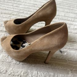 Jessica Simpson Tan Suede Heels
