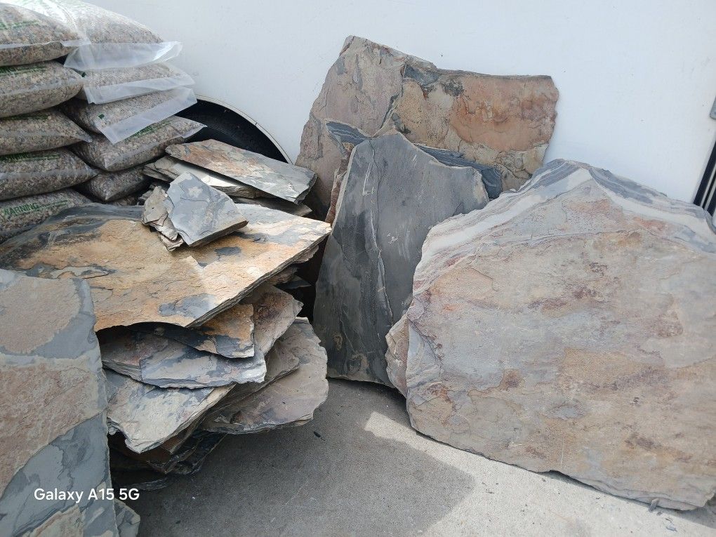 Flagstone Multicolor