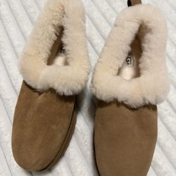 UGG Women's Brown and Cream Sheepskin Slippers