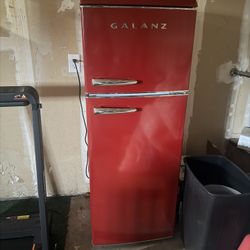 Galanz Fridge 