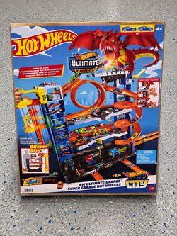 Hot Wheels City Ultimate Garage Super Garage Vehicle Playset – Brand New