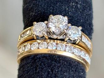 BEAUTIFUL DIAMONDS RINGS  14 K
