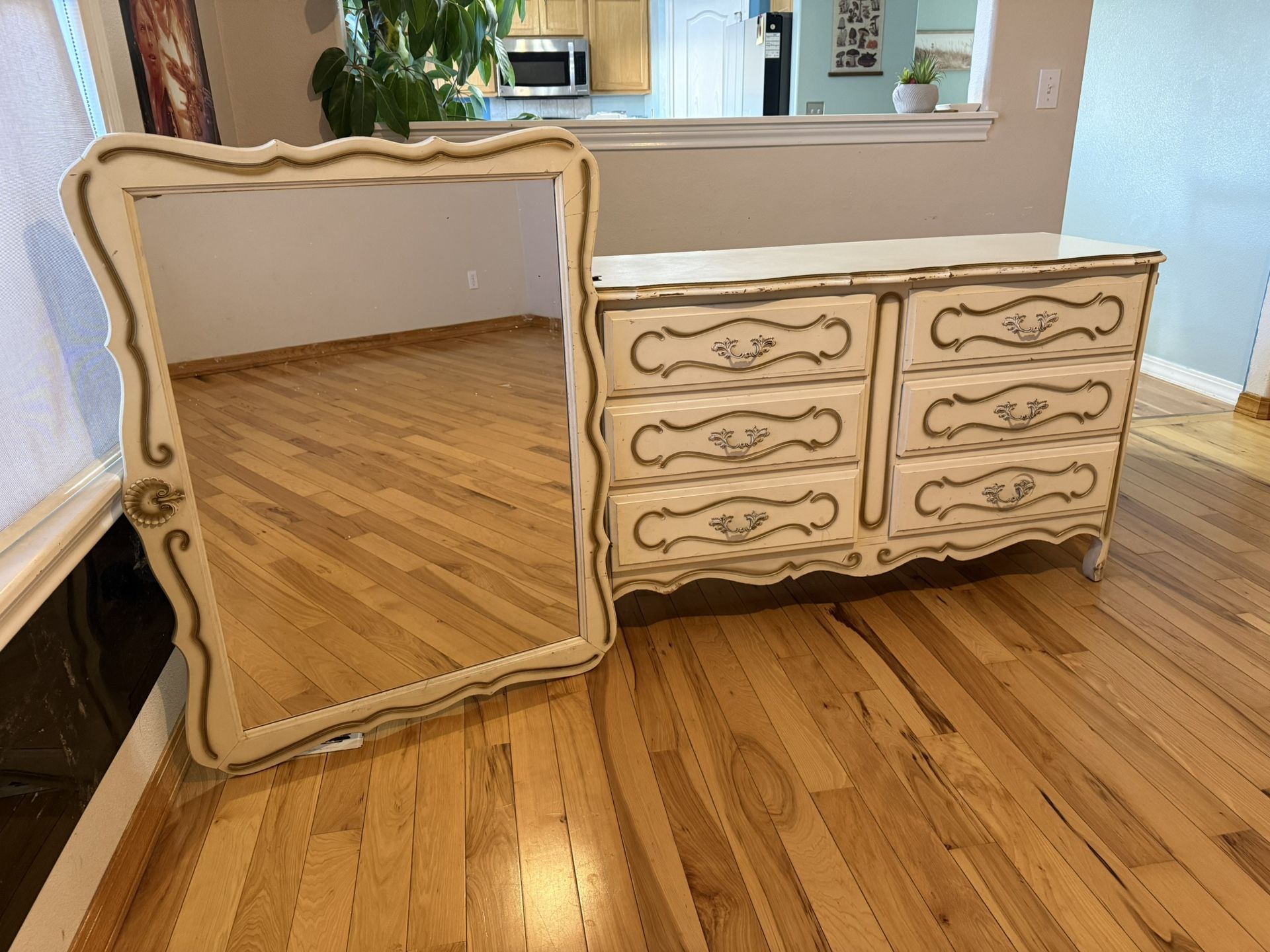 Vintage Dresser With Mirror