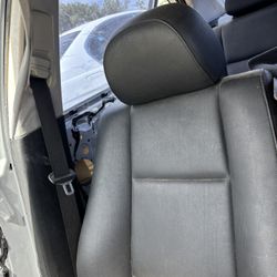 2001-2005 Bmw E46 325i 330i Front Right Passenger Seat