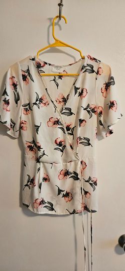 Flower design blouse