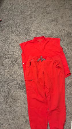 Figs scrubs set