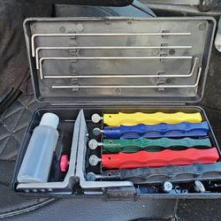 5-Stone knife Sharpening Kit, good condition, used once