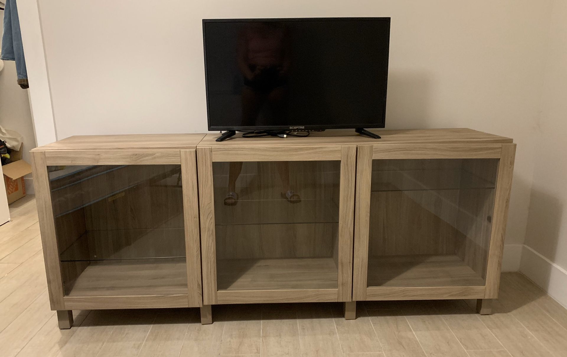 Brand new multipurpose Tv stand with 3 different compartments for storage