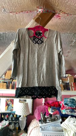 Woman’s Top With See-Through Back (size XL)