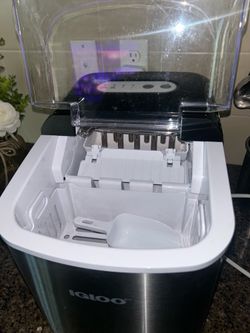 Igloo Countertop Ice Maker – Stainless Steel