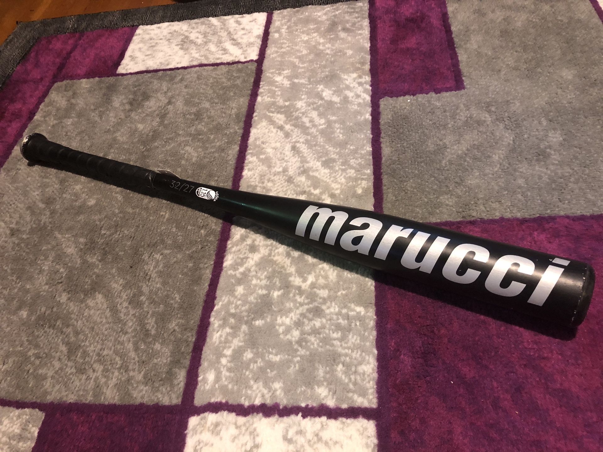 Marucci Black 32”27oz (drop 5) baseball bat