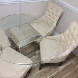 Dinning Table And Chairs