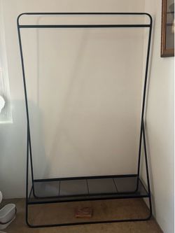 Brightroom closet free standing