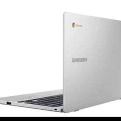 New in box,Samsung Chromebook 4 11.6", Intel Celeron N4020, 4GB RAM, 32GB SSD, Chrome OS, Platinum