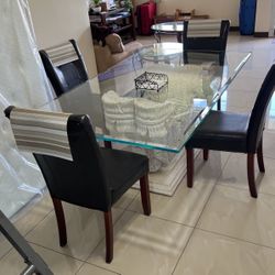 Dining Room Table With Chairs 