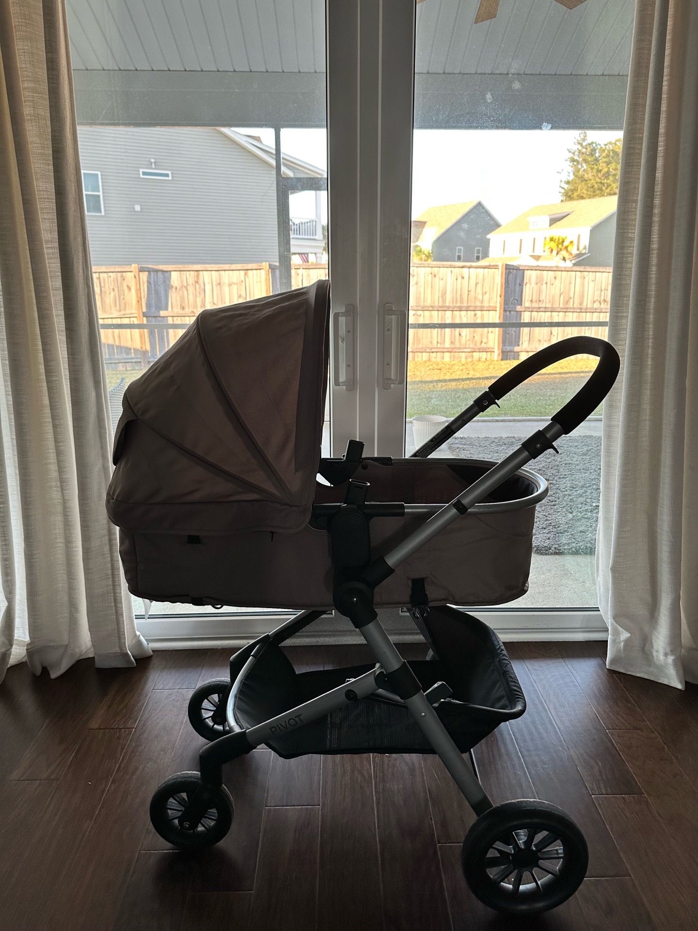 Evenflo bassinet stroller