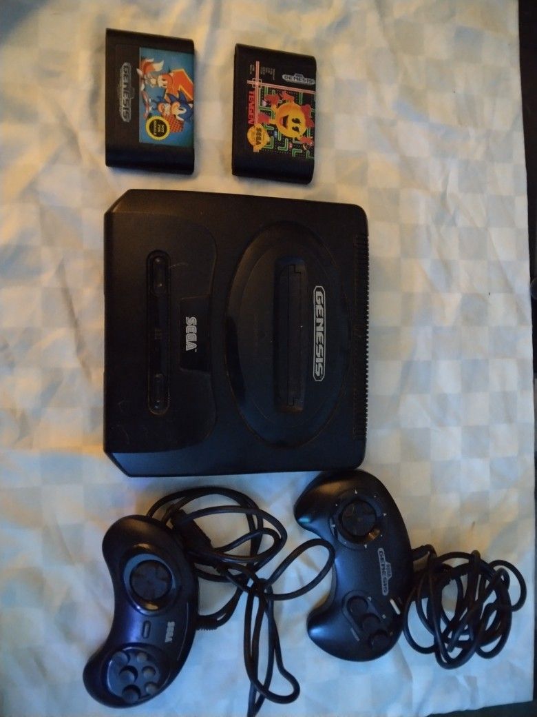 Sega Genesis W/2 Games 2 Remotes
