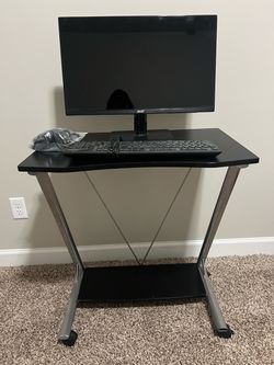 Acer monitor, keyboard and compact desk