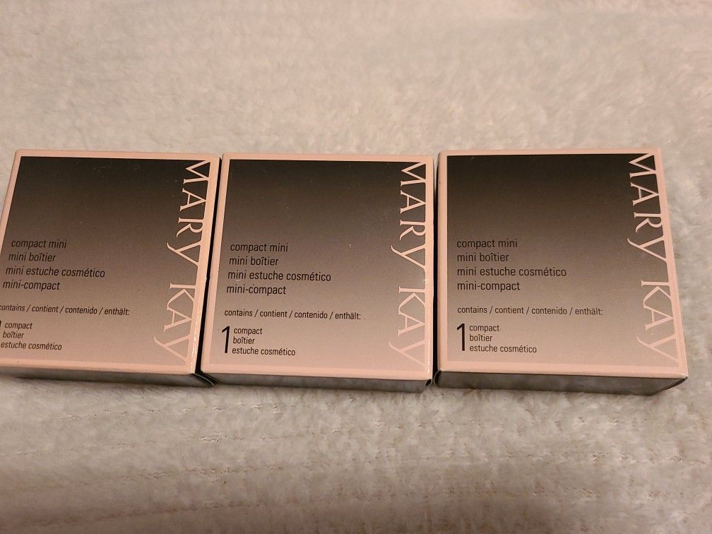 Mary Kay Compact Mini X 3